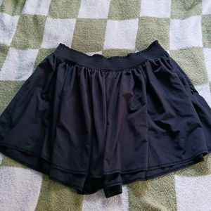 Women's Athleta flowy shorts